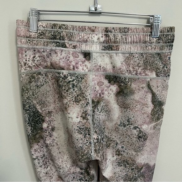 Lululemon Namaskar Pant II Lightweight Jogger Ankle Crop Pants Sugar Crush Multi - Picture 11 of 16